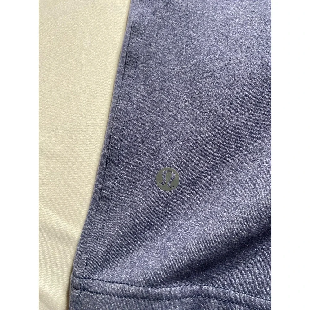 Lululemon Men Size L Heathered Blue Purple Gym Athletic Workout Shorts Pockets